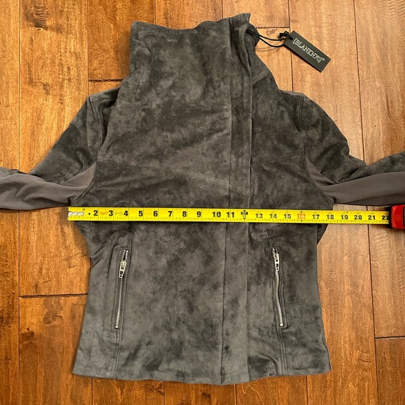 Blank NYC Faux Suede Gray Moto Jacket Sz Medium - Picture 6 of 14